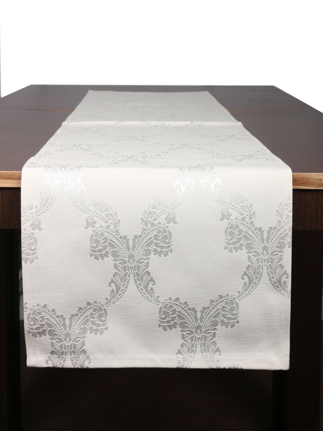 

Home Cream-Coloured & Silver-Toned Woven Design Table Runner