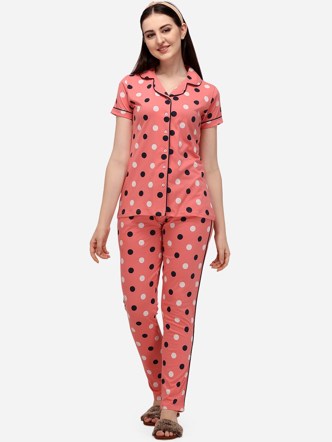 

Lenissa Women Peach-Coloured & White Printed Night suit