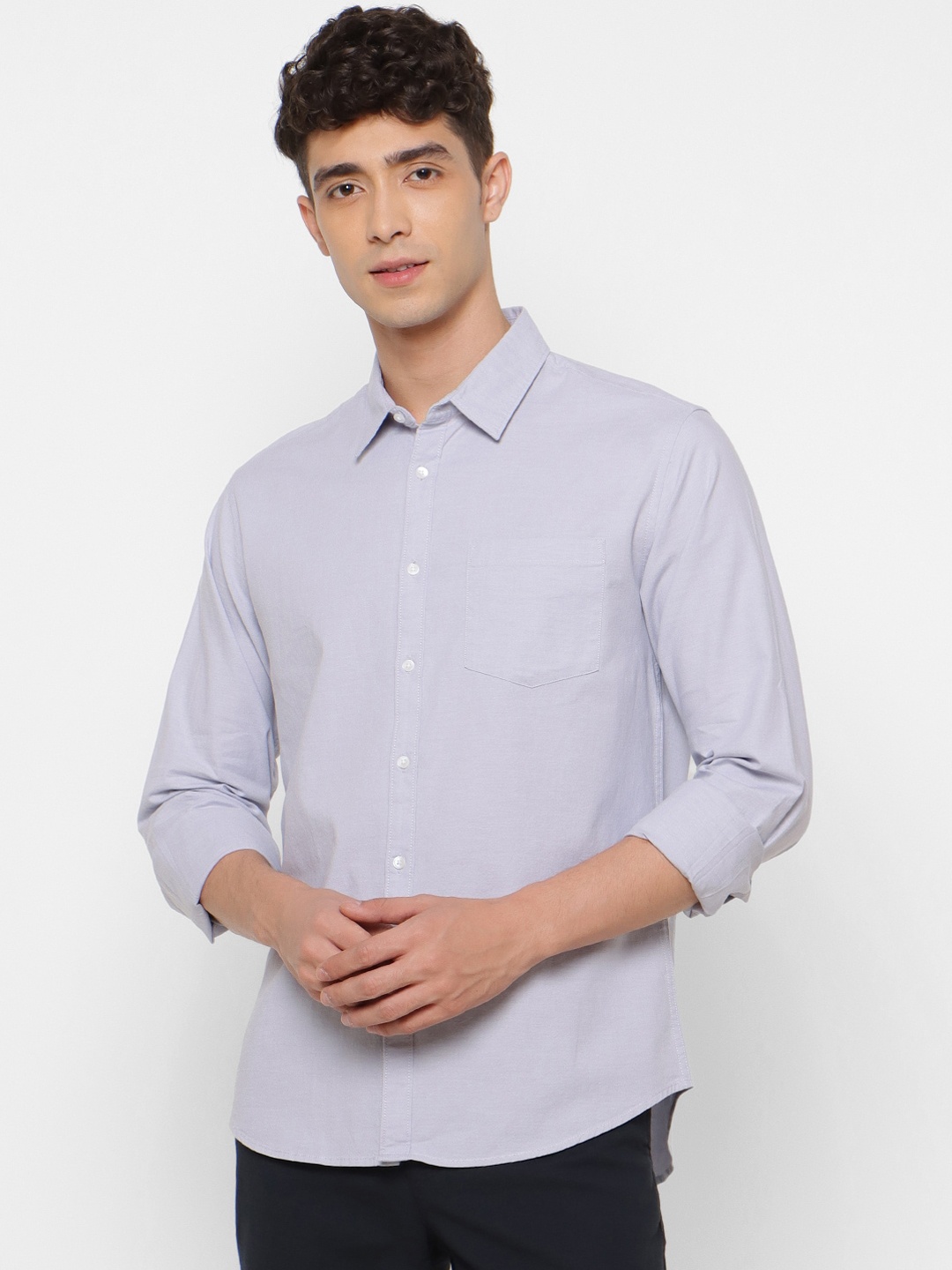 

FOREVER 21 Men Silver Regular Fit Solid Casual Shirt