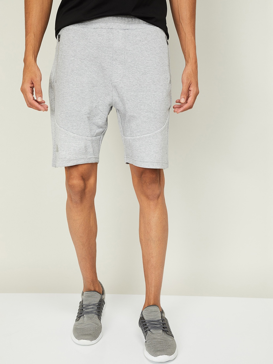 

Kappa Men Grey Mid-Rise Regular Shorts