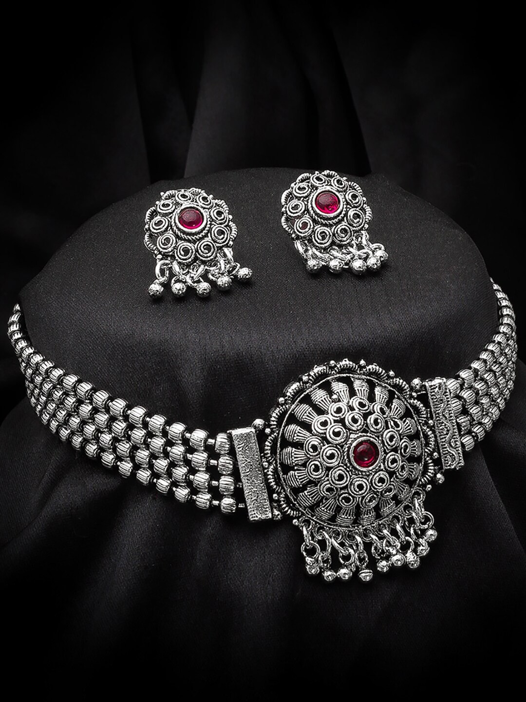 

aadita Silver-Plated Pink Stone-Studded Temple Jewellery Set