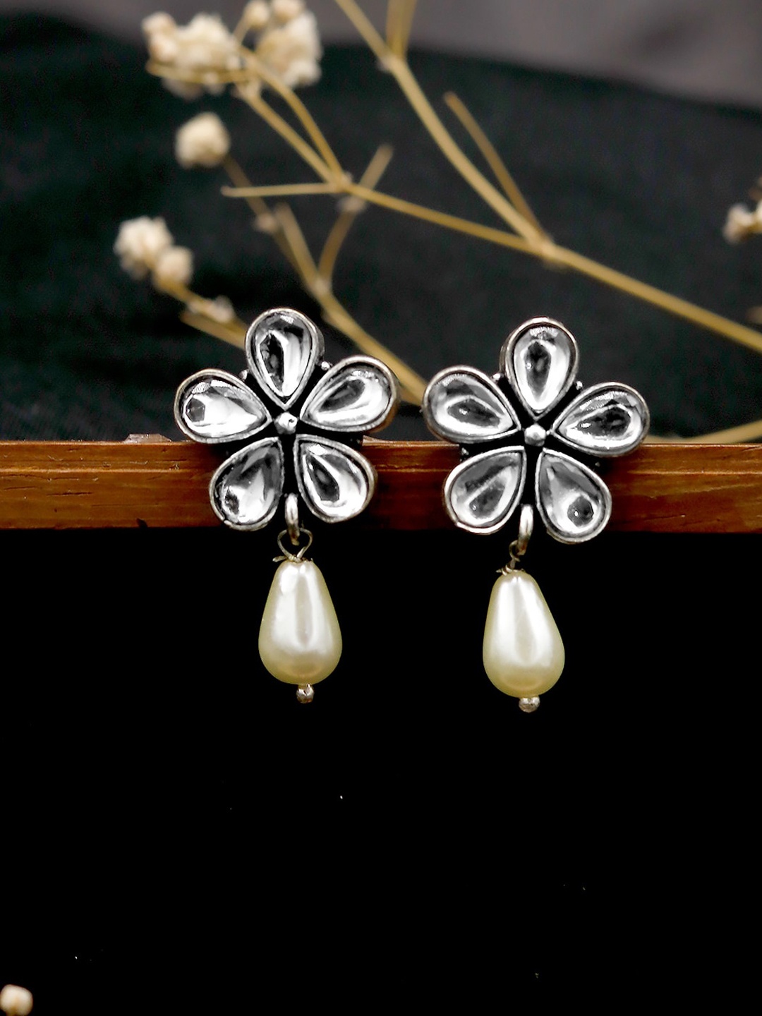 

TEEJH Silver-Toned Contemporary Drop Earrings