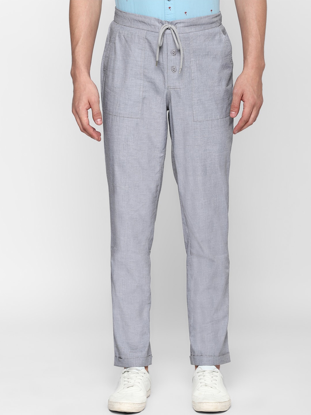 

FOREVER 21 Men Grey Slim Fit Pure Cotton Trousers