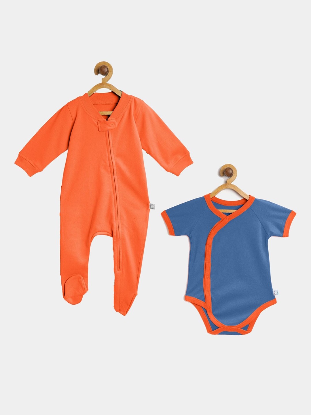 

cherrytoes Unisex Kids Pack Of 2 Orange & Blue Solid Sleepsuit & Bodysuit