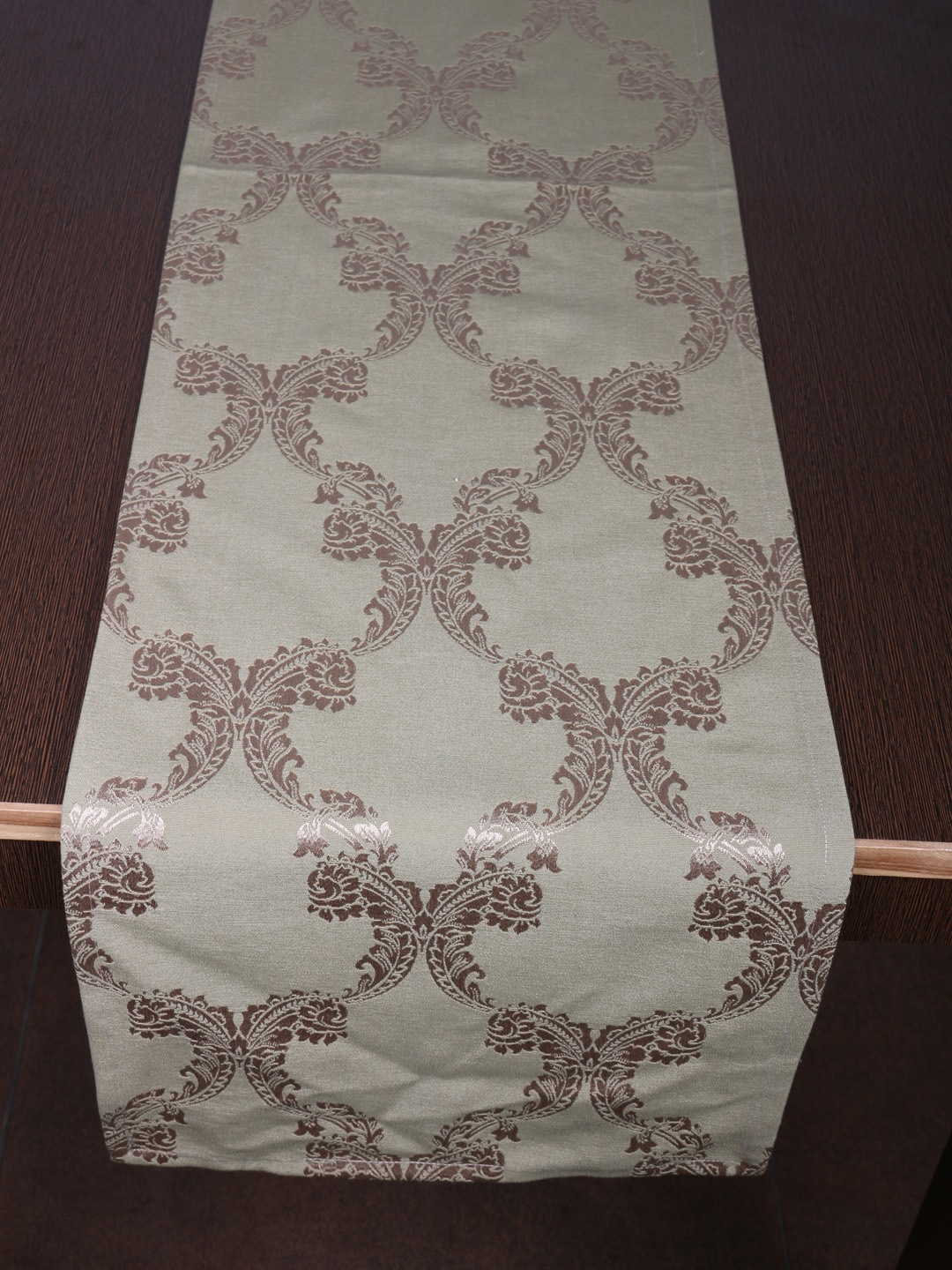 

Home Green & Gold-Coloured Woven-Design Table Runner