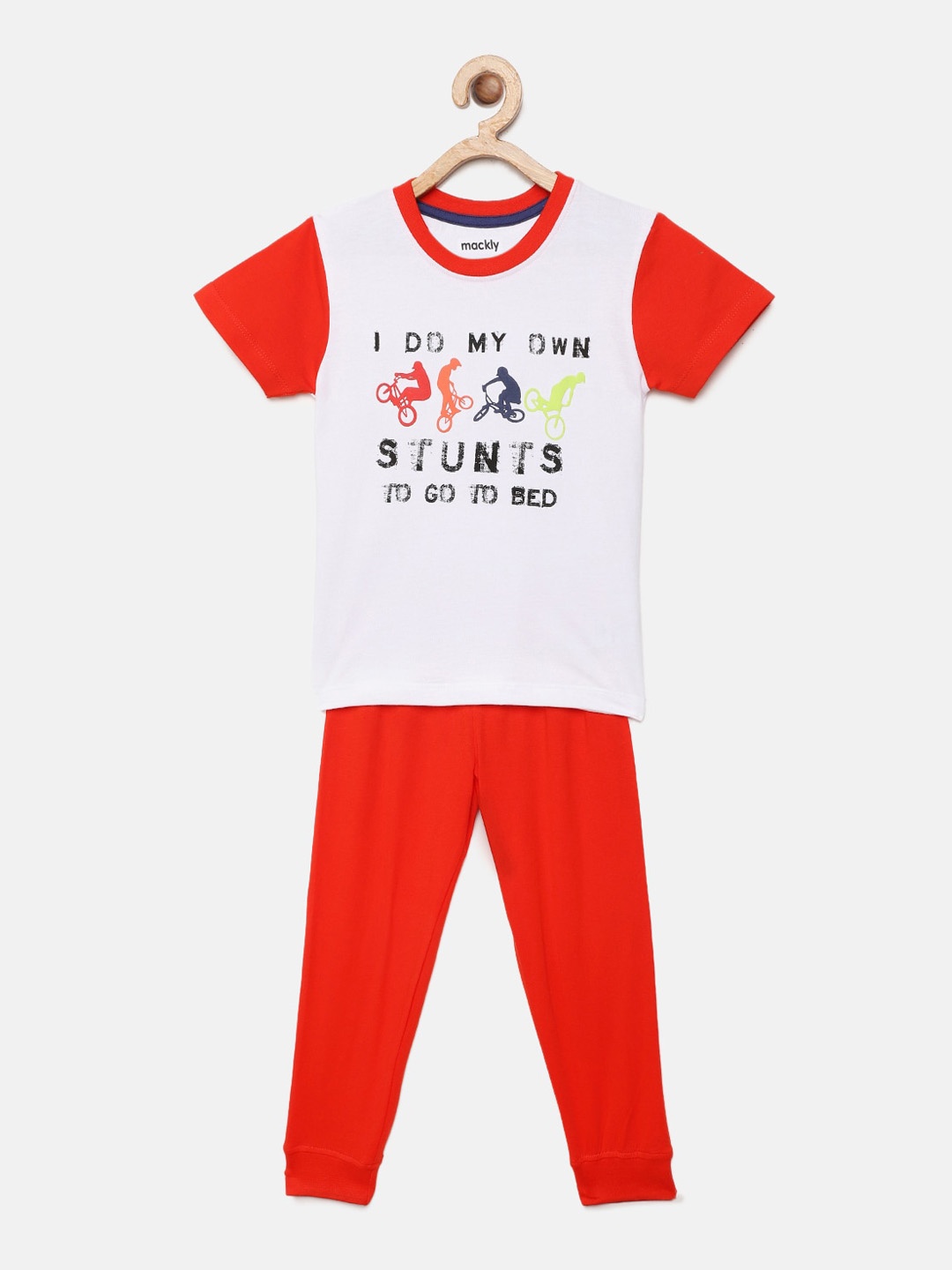 

mackly Boys White & Red Printed Night Suit