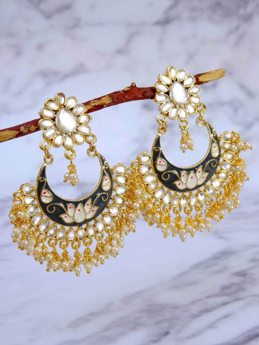 

Crunchy Fashion Women Gold-Toned & Kundan Studded Classic Chandbalis Earrings