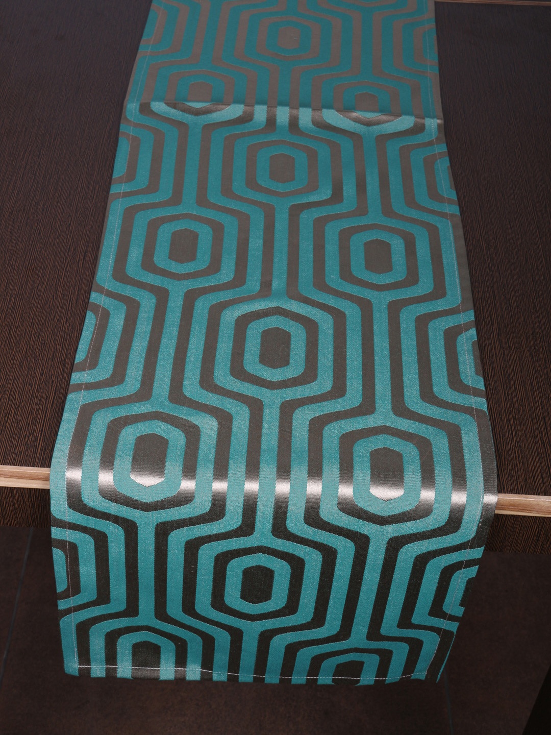 

Home Green & Gold-Colored Abstract Table Runner