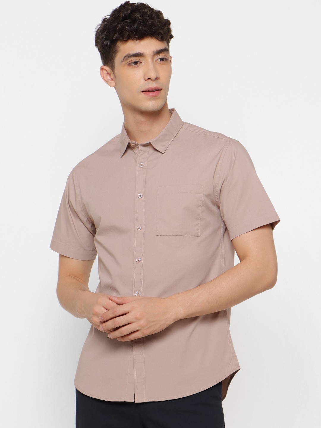 

FOREVER 21 Men Nude Color Solid Casual Shirt