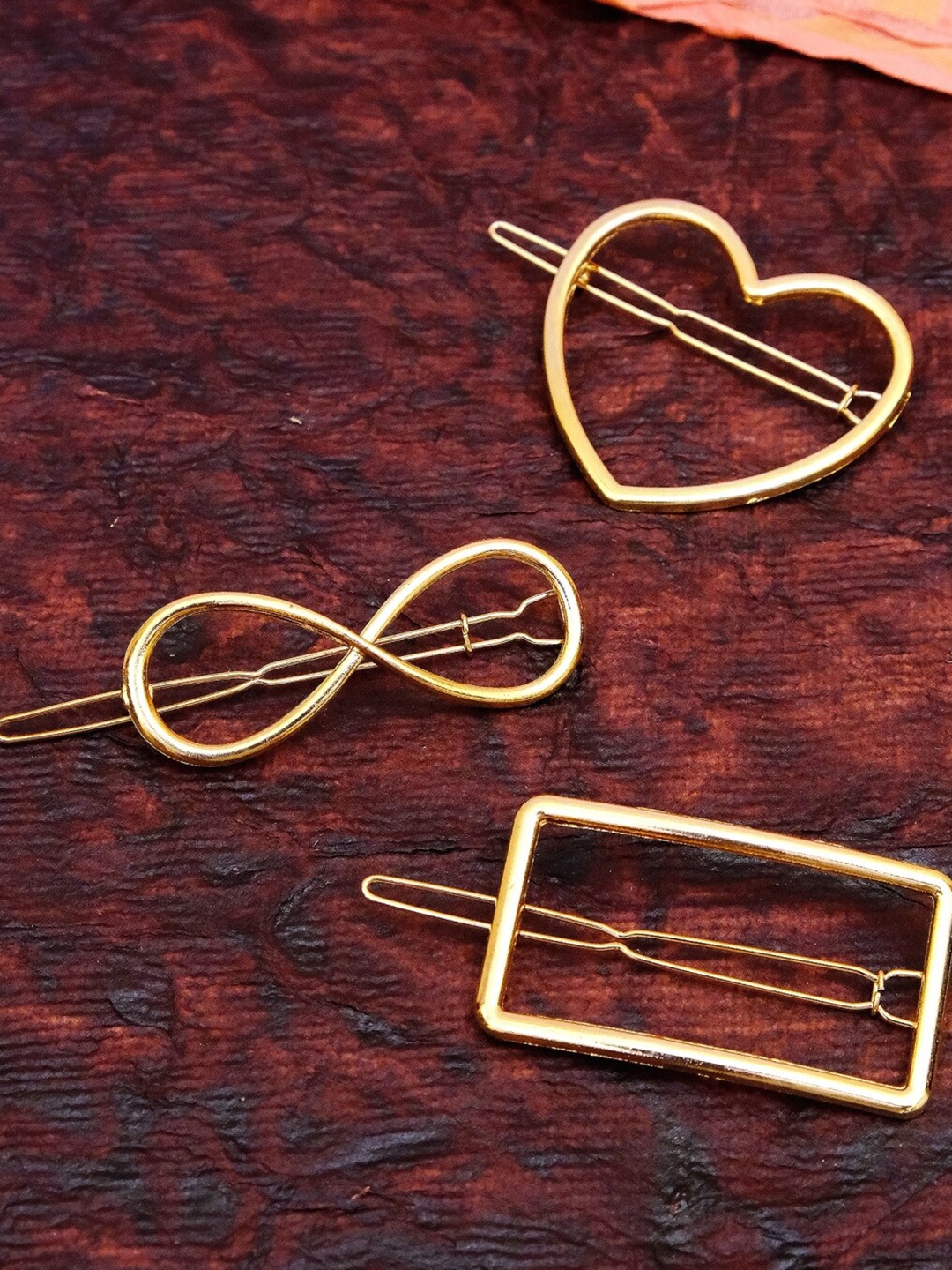

Crunchy Fashion Women Gold-Toned Set of 3 Bobby Pins