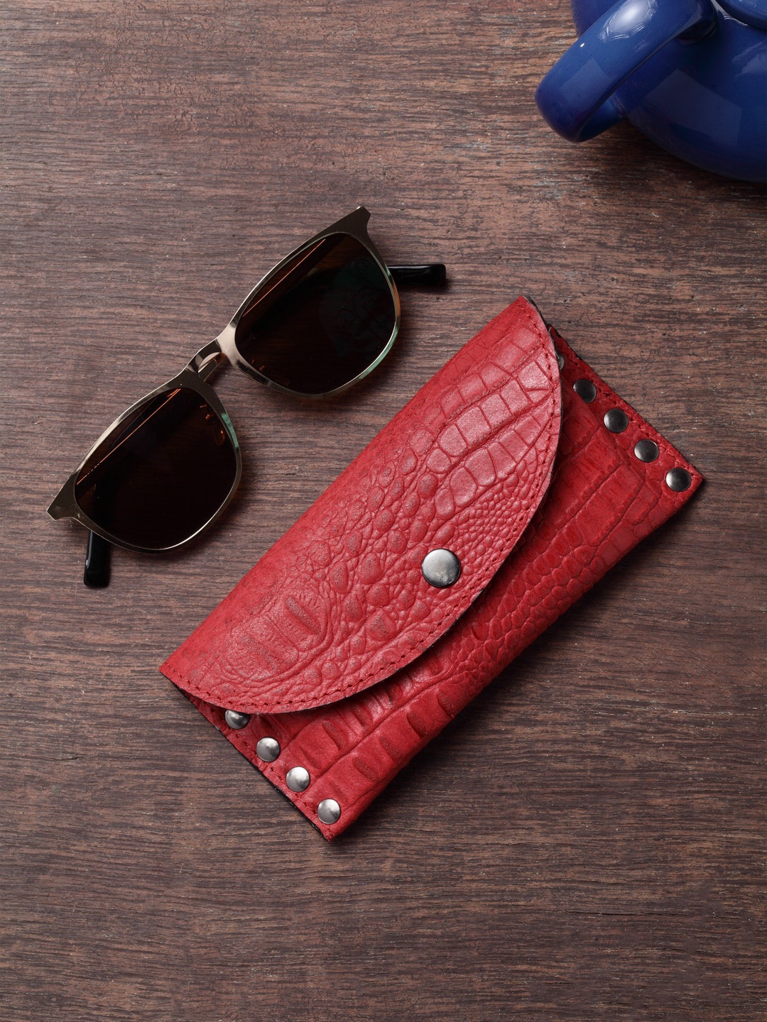 IMUR Red Textured Pure Sustainable Leather Sunglasses Case