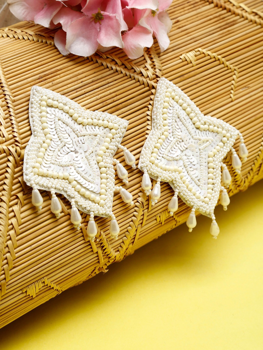 

NEUDIS White Handcrafted Contemporary Drop Earrings