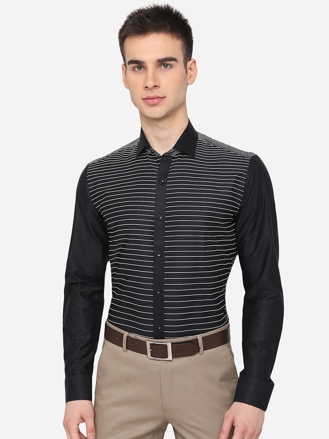 

JB STUDIO Men Black Slim Fit Horizontal Striped Casual Shirt
