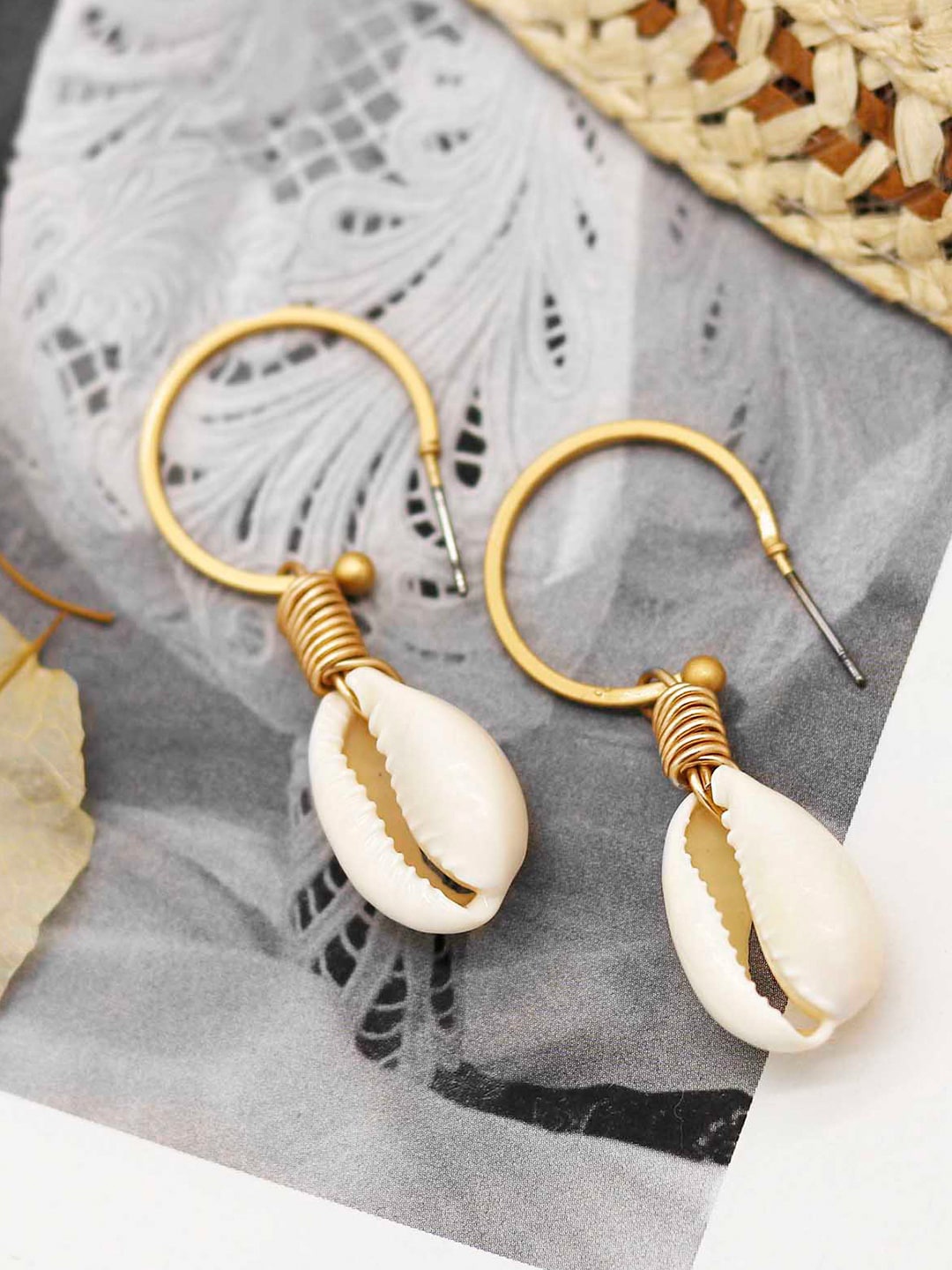 

JOKER & WITCH Women Gold-Toned & White Classic Shell Drop Earrings