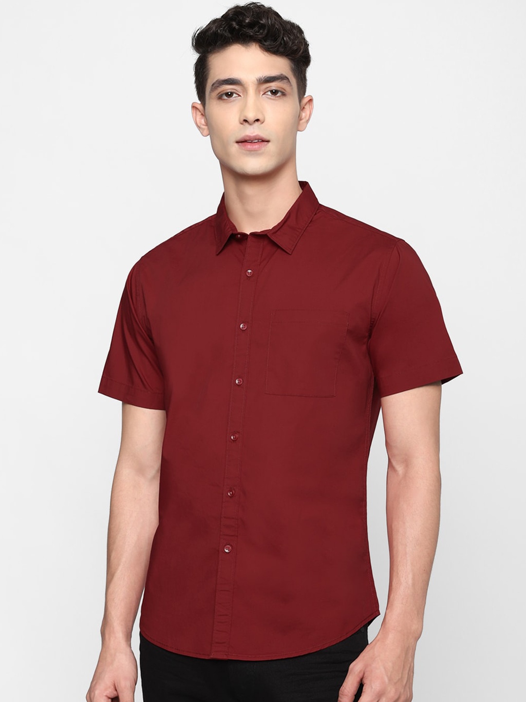 

FOREVER 21 Men Red Slim Fit Casual Shirt