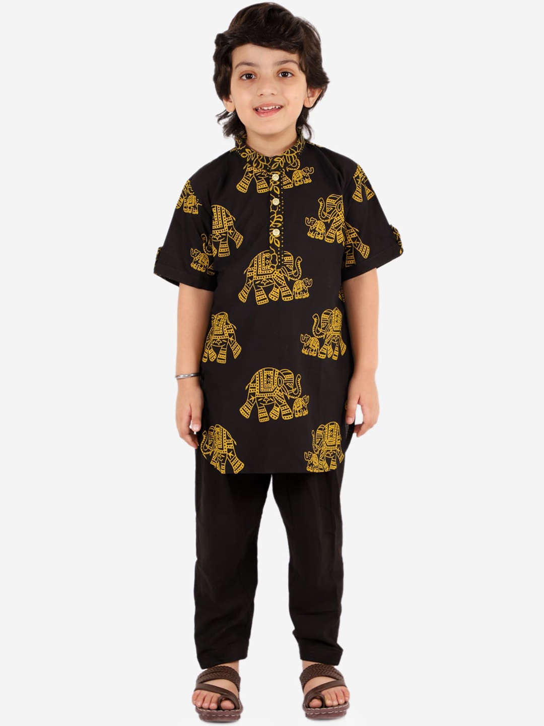 KID1 Boys Black Ethnic Motifs Printed Pure Cotton Kurta with Churidar