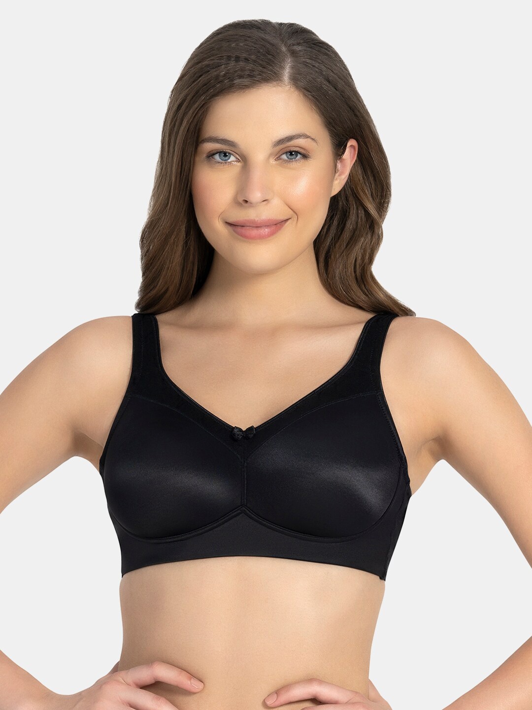 

Amante Solid Non Padded Elegant Super Support Bra - BRA78001, Black