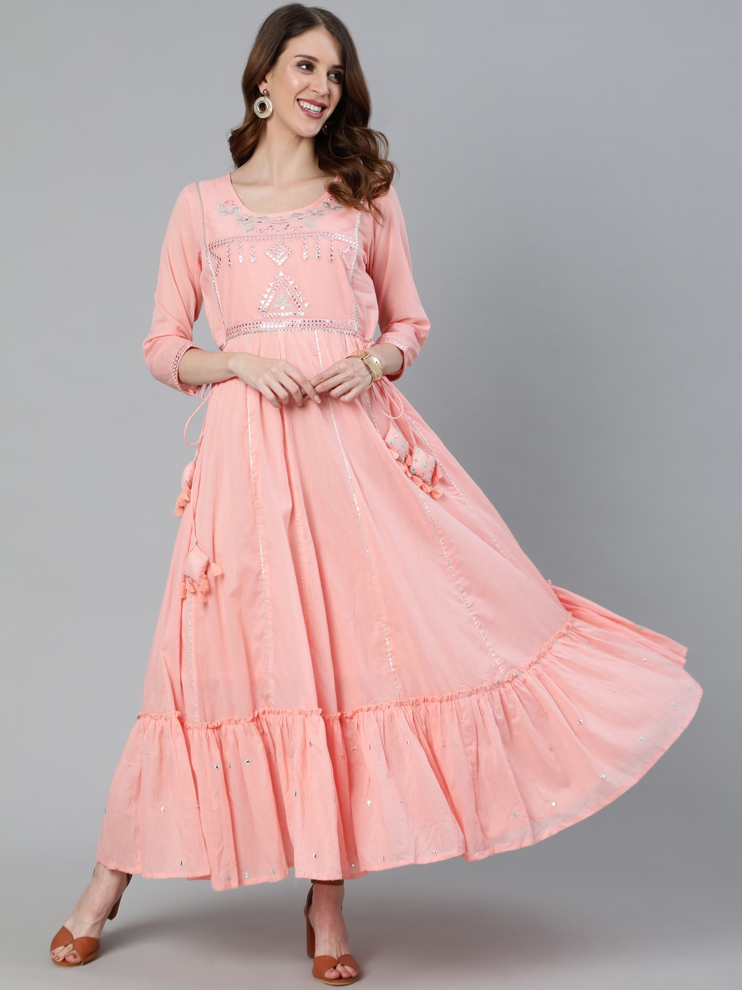 

Ishin Women Peach-Coloured Floral Embroidered Gotta Patti Pastels Anarkali Kurta