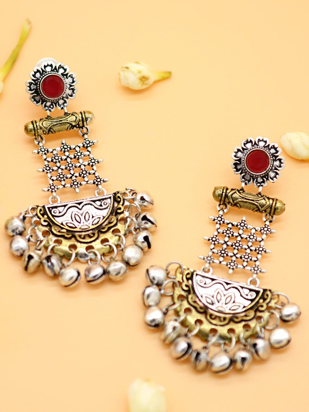 

TEEJH Silver-Toned & Red Contemporary Drop Earrings