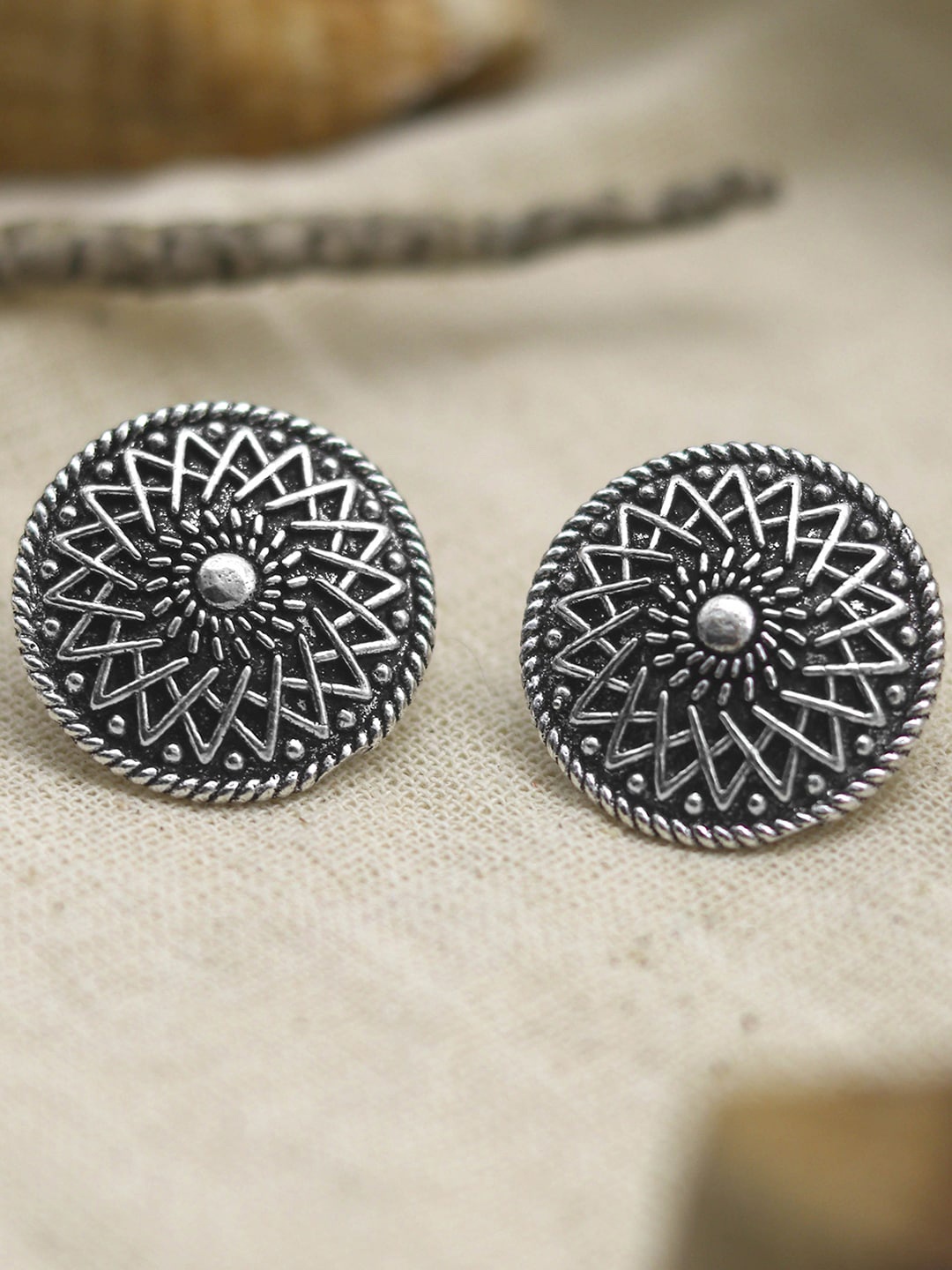 

TEEJH Silver-Plated Circular Studs Earrings