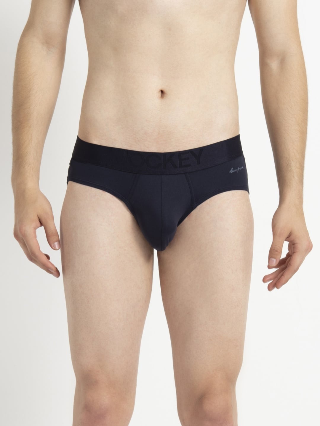 

Jockey Men Navy Blue Solid Basic Briefs HG20-0105-T