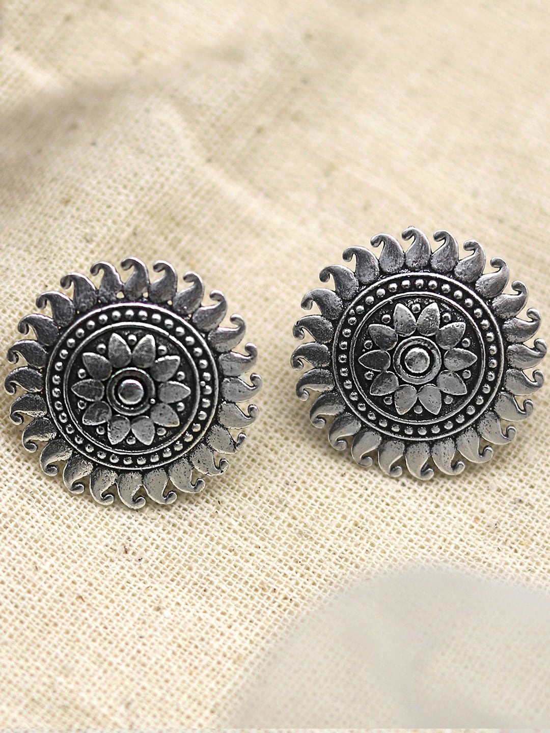

TEEJH Silver-Toned Contemporary Studs Earrings