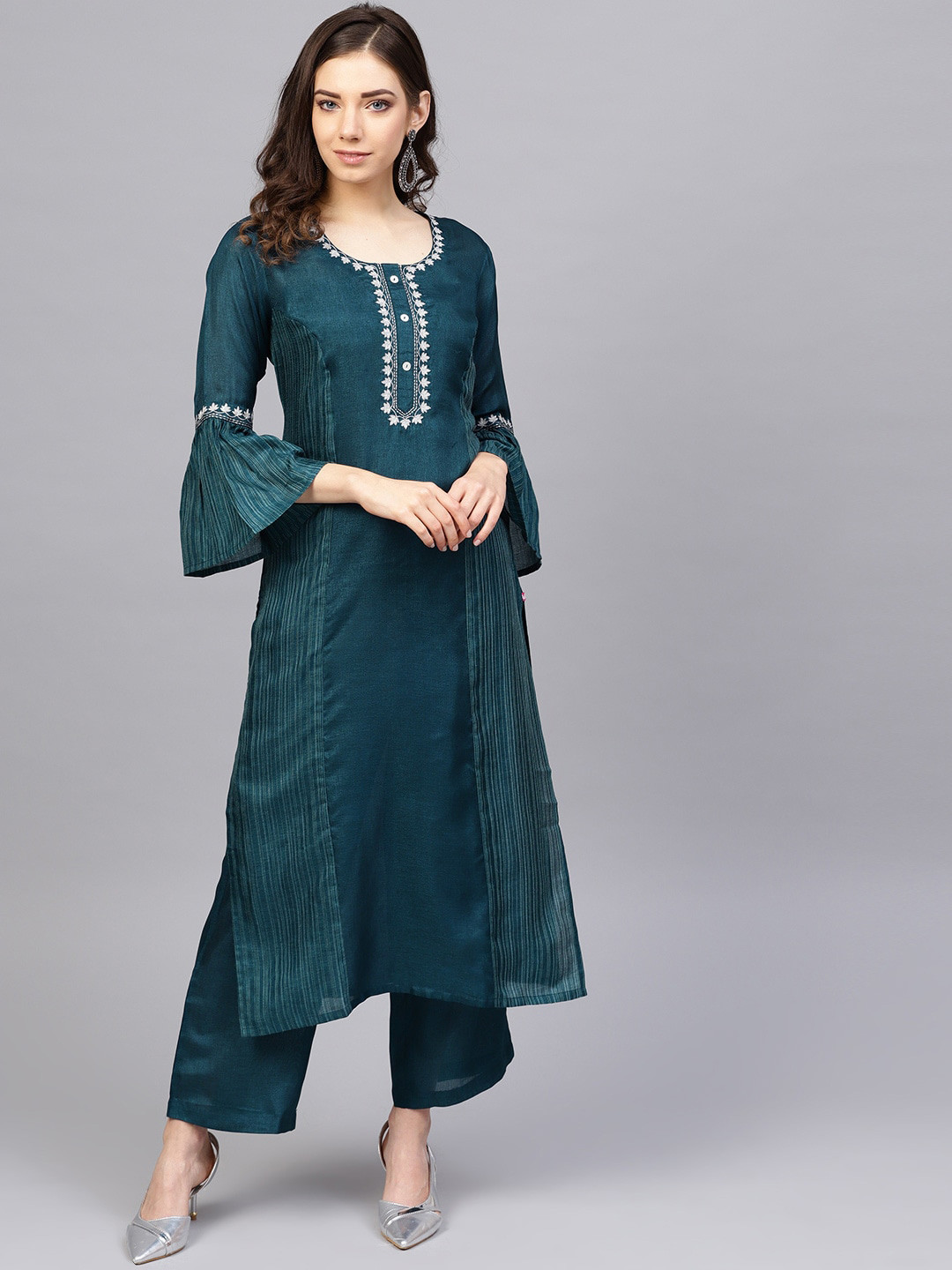 

Varanga Women Teal Blue Floral Embroidered Kurta with Palazzos