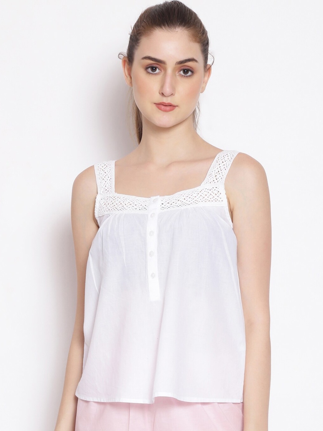

Oxolloxo Women White Solid Cotton Lounge Top