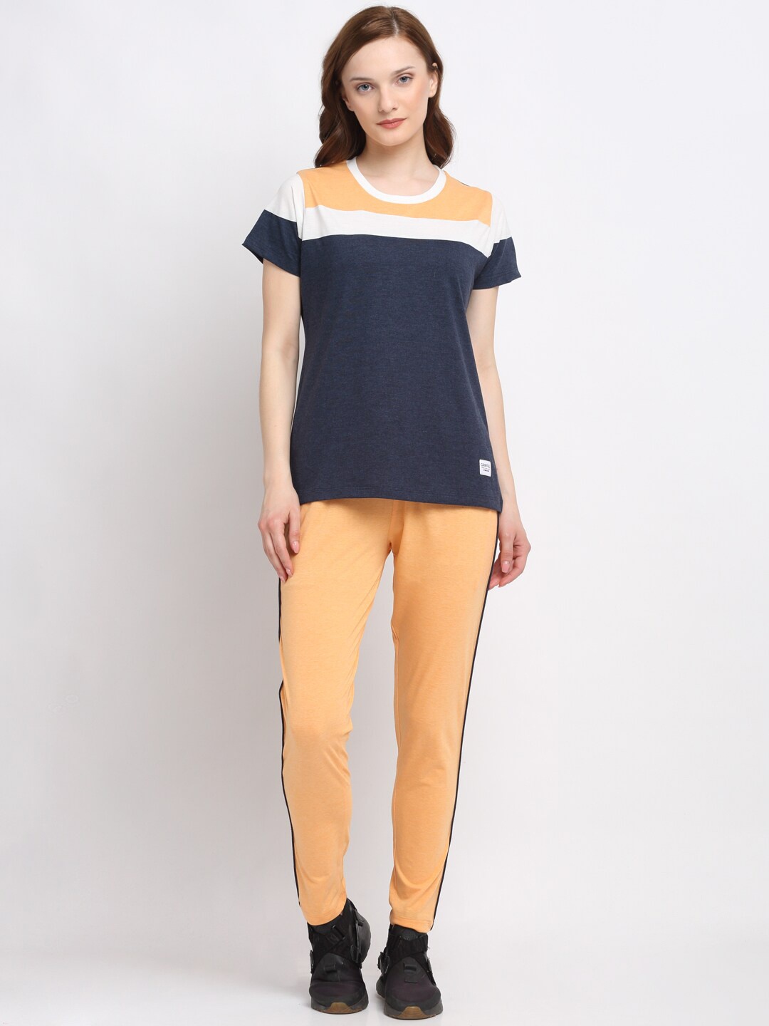 

GRIFFEL Women Orange & Navy Blue Colourblocked T-shirt with Trousers