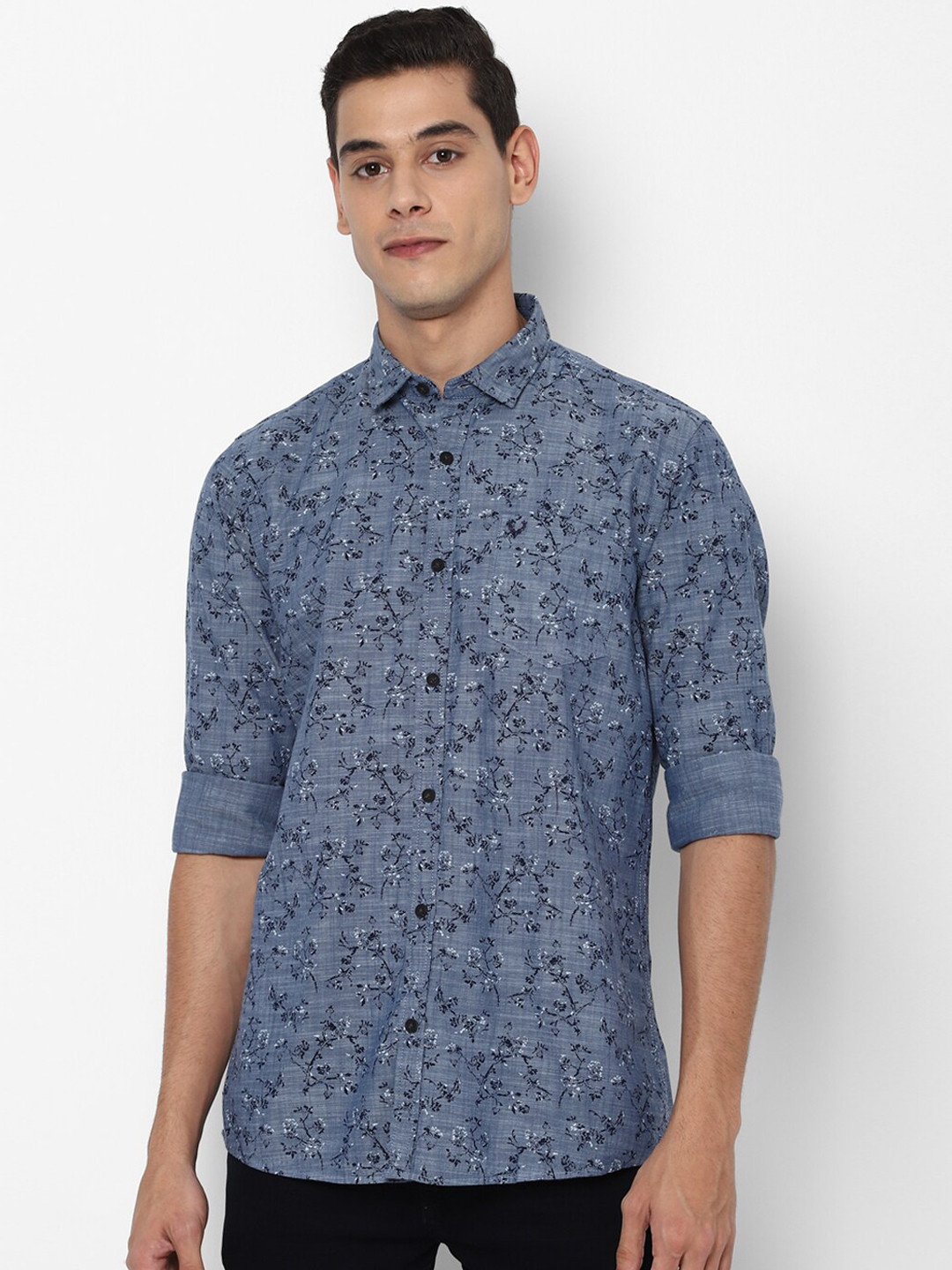 

Allen Solly Sport Men Blue Floral Printed Cotton Casual Shirt
