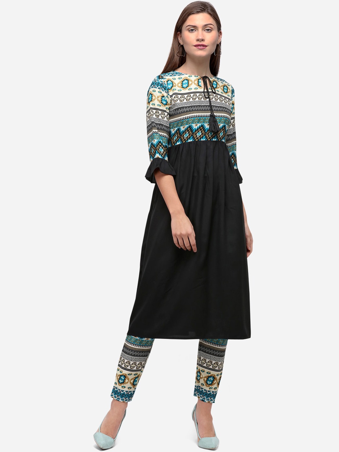 

SANISA Women Black Yoke Design Keyhole Neck Bell Sleeves Crepe Handloom Crepe Kurta