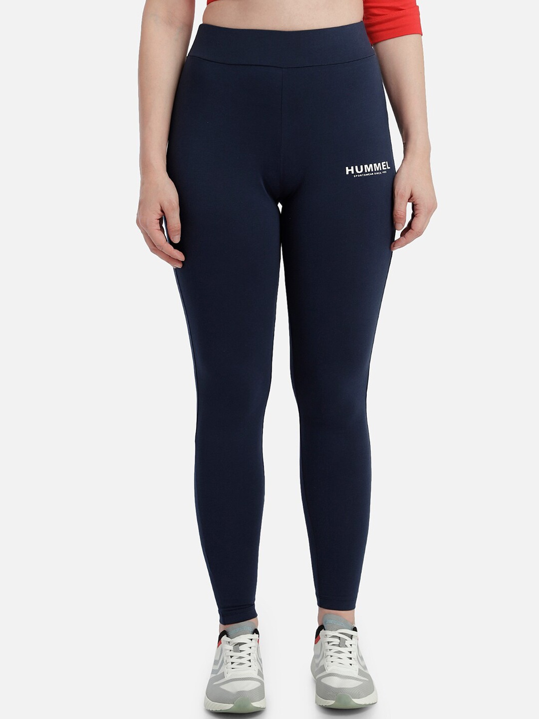 

hummel Women Navy Blue Solid Tights