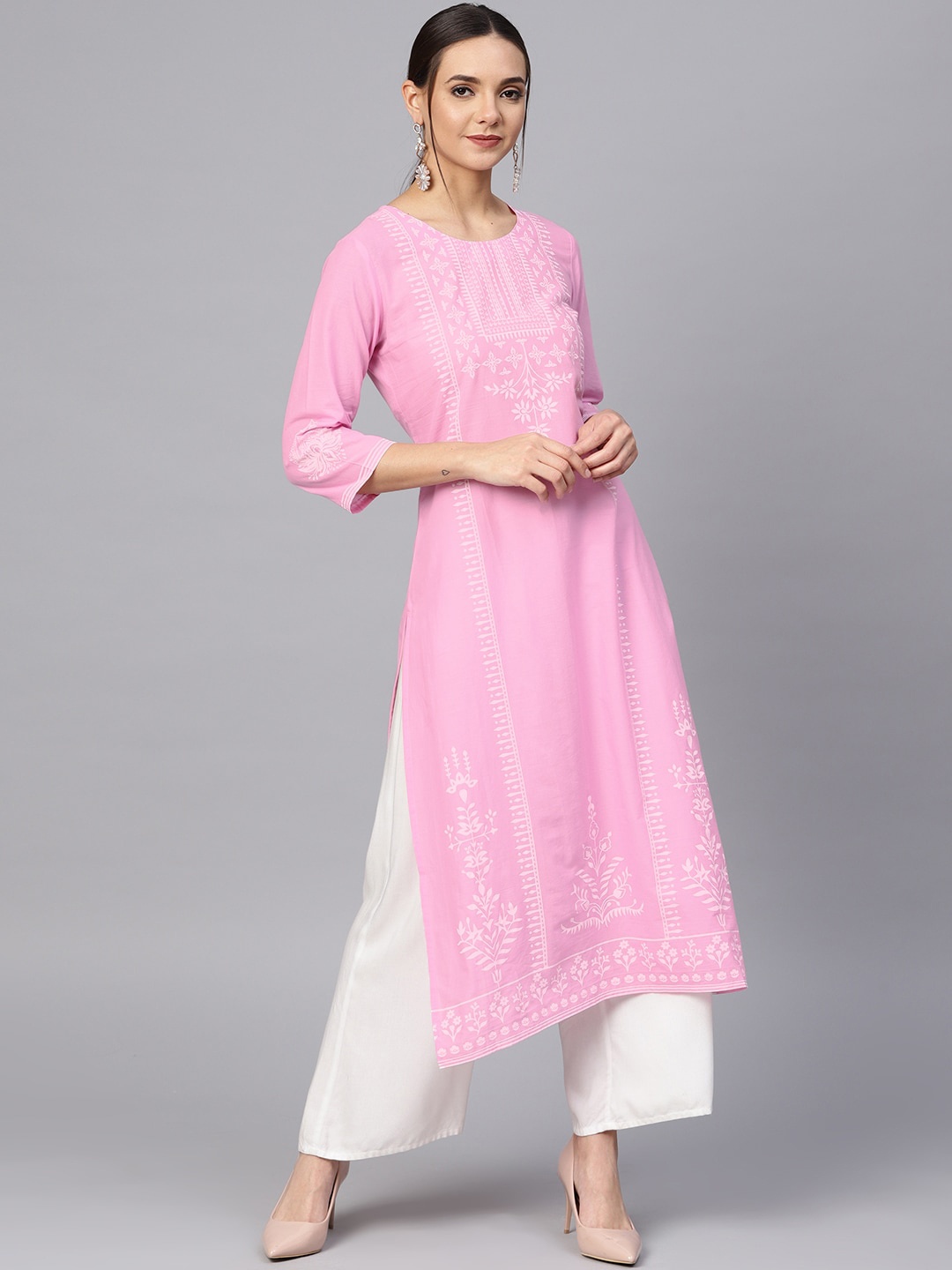 

Varanga Women Pink Ethnic Motifs Printed Cotton Kurta
