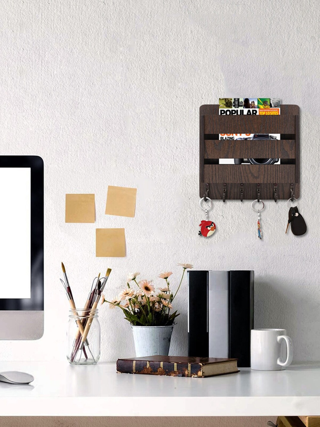 

ROMEE Brown Textured Wooden 6-hook Key Holder With 1 Organizer