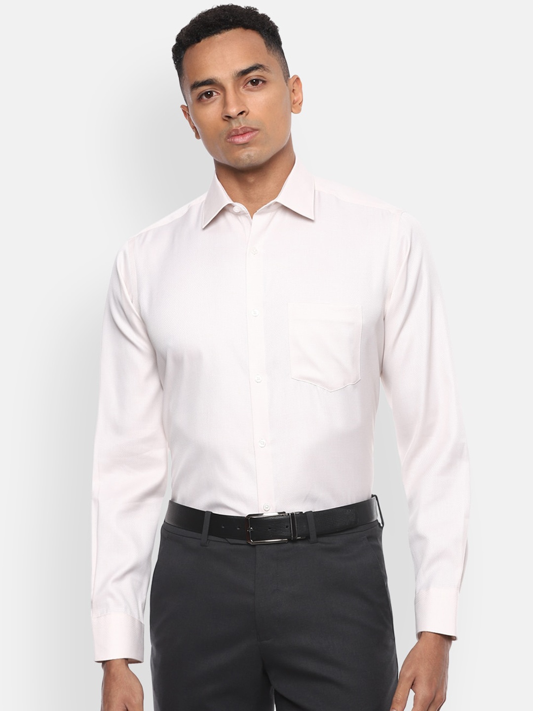 

Van Heusen Men Pink Formal Shirt