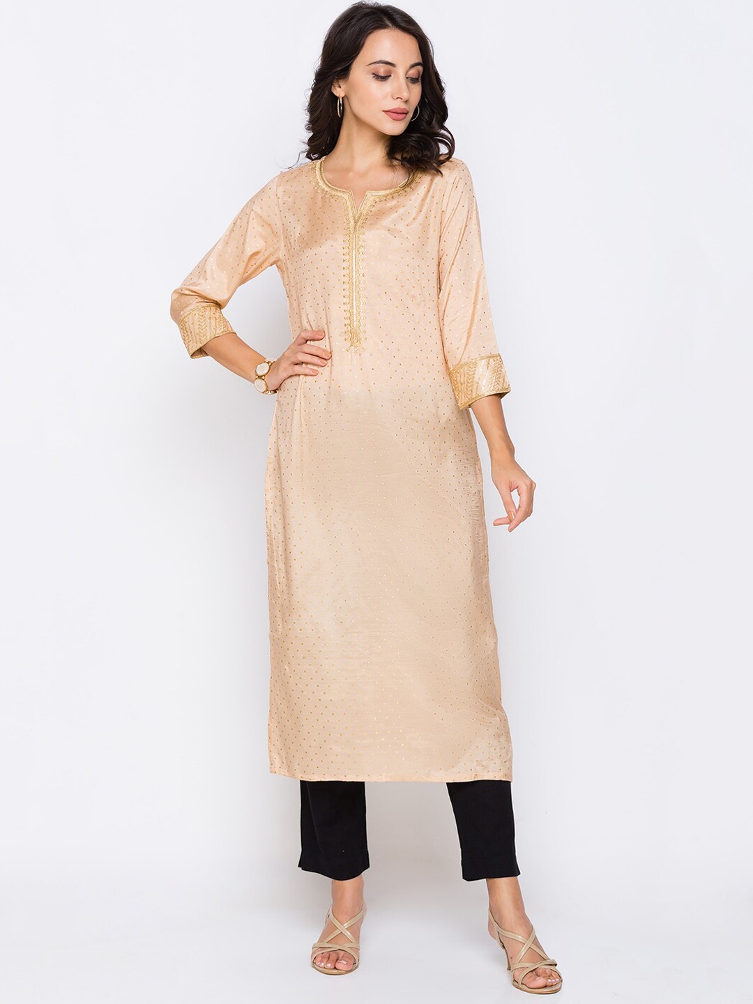 

Globus Women Beige Ethnic Motifs Thread Work Kurta
