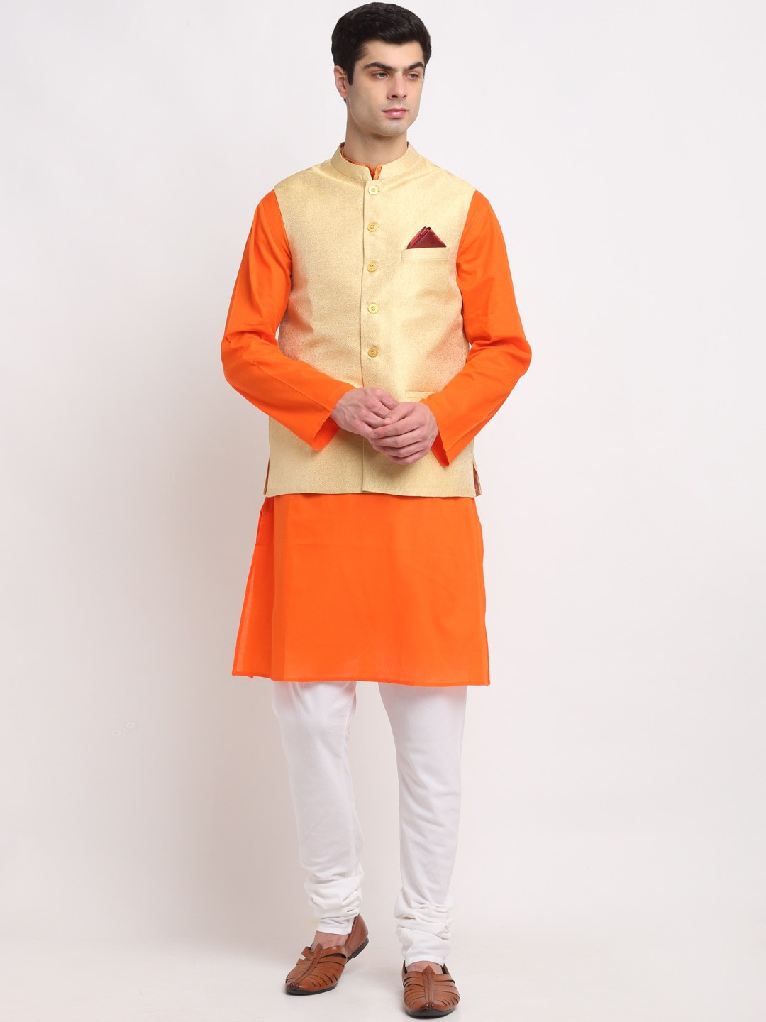 

NEUDIS Men Orange Pure Cotton Kurta Set With Nehru Jacket