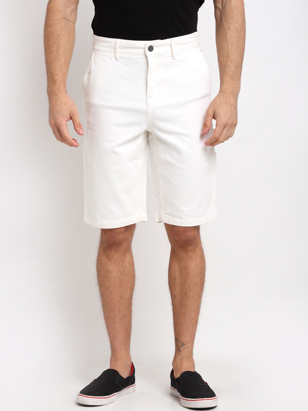 

Bhaane Men White Mid-Rise Regular Shorts