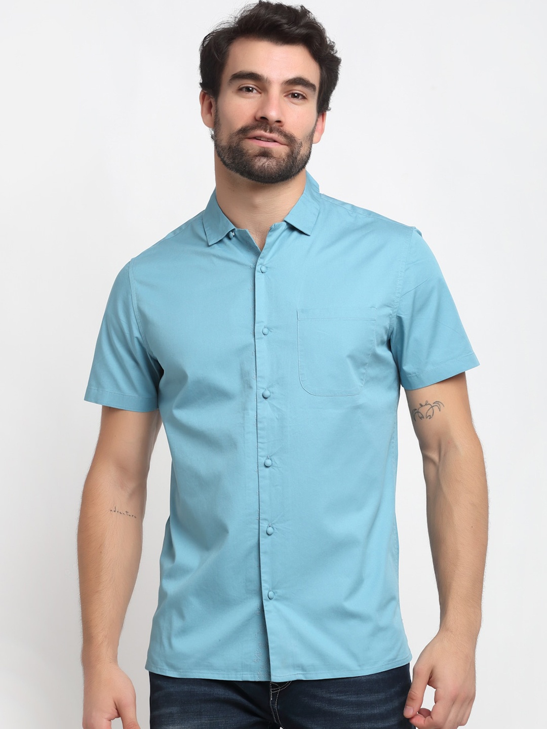 

Bhaane Men Blue Solid Cotton Casual Shirt