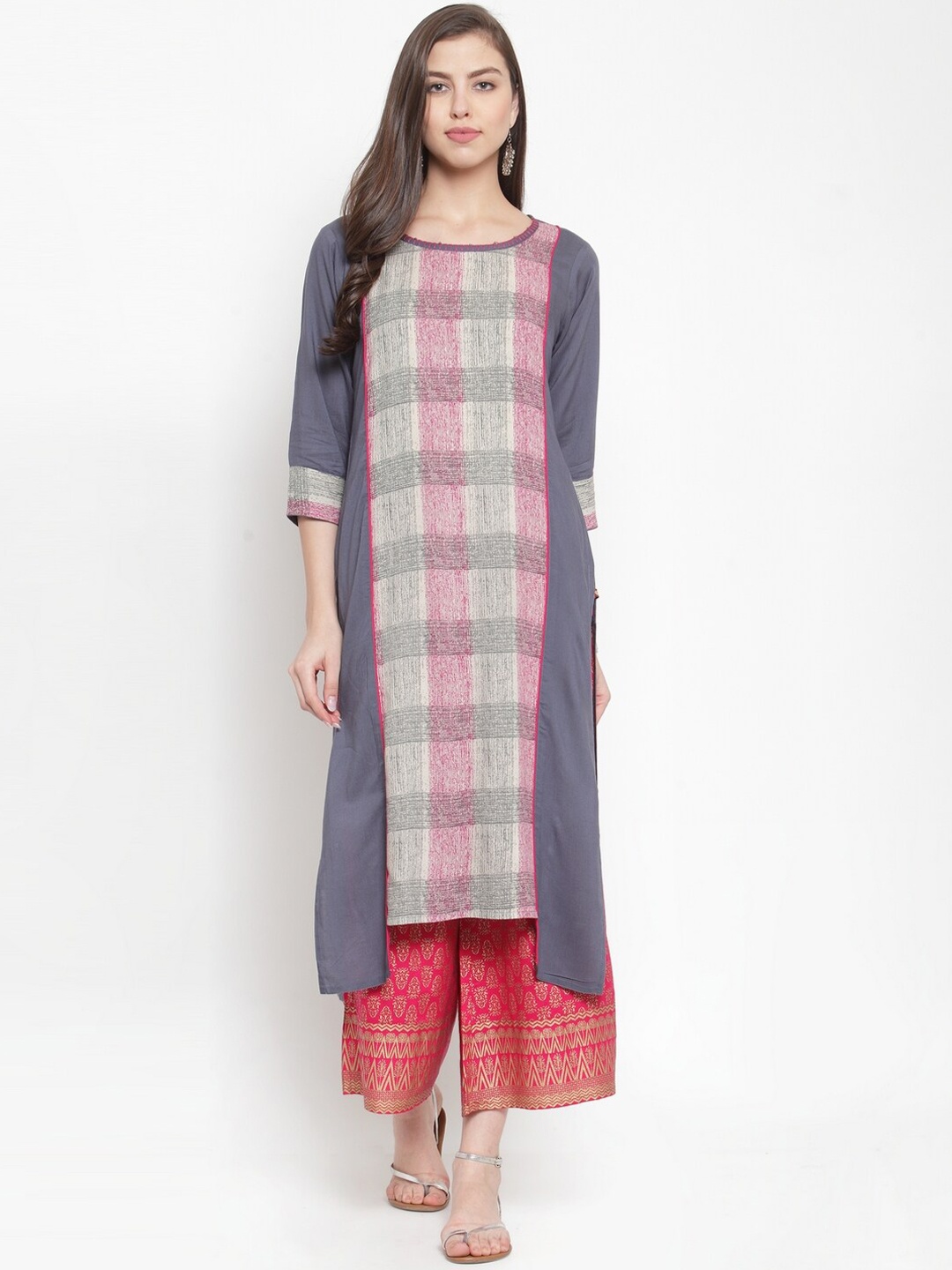 

KSUT Women Pink Keyhole Neck Flared Sleeves Thread Work Kurta