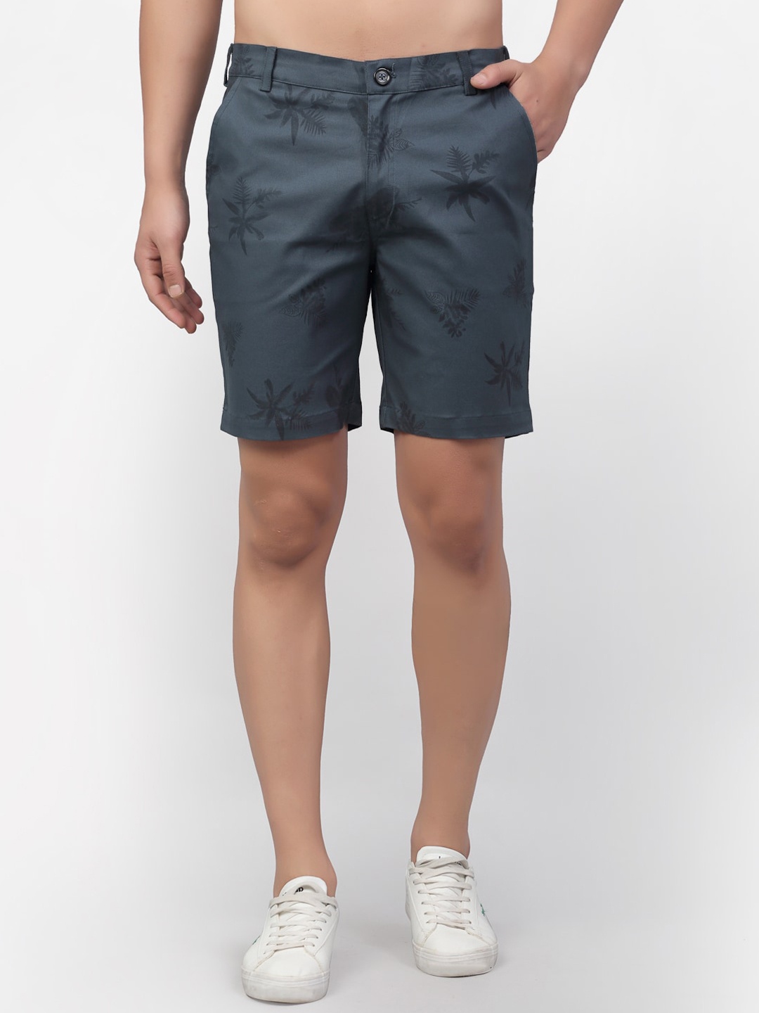 

Rigo Men Blue Floral Printed Mid-Rise Regular Shorts