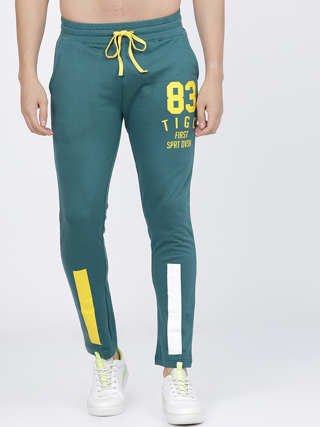 

The Indian Garage Co Men Green Solid Slim-Fit Joggers
