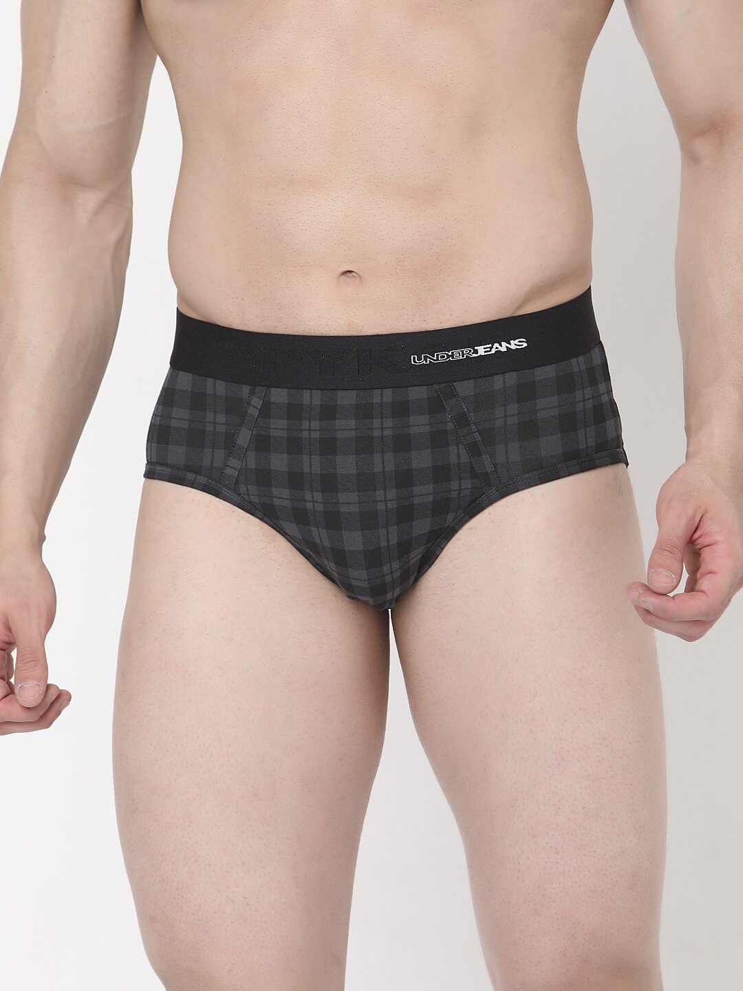 

UnderJeans by Spykar Men Black & Grey Checked Basic Briefs UJMBRPBS035