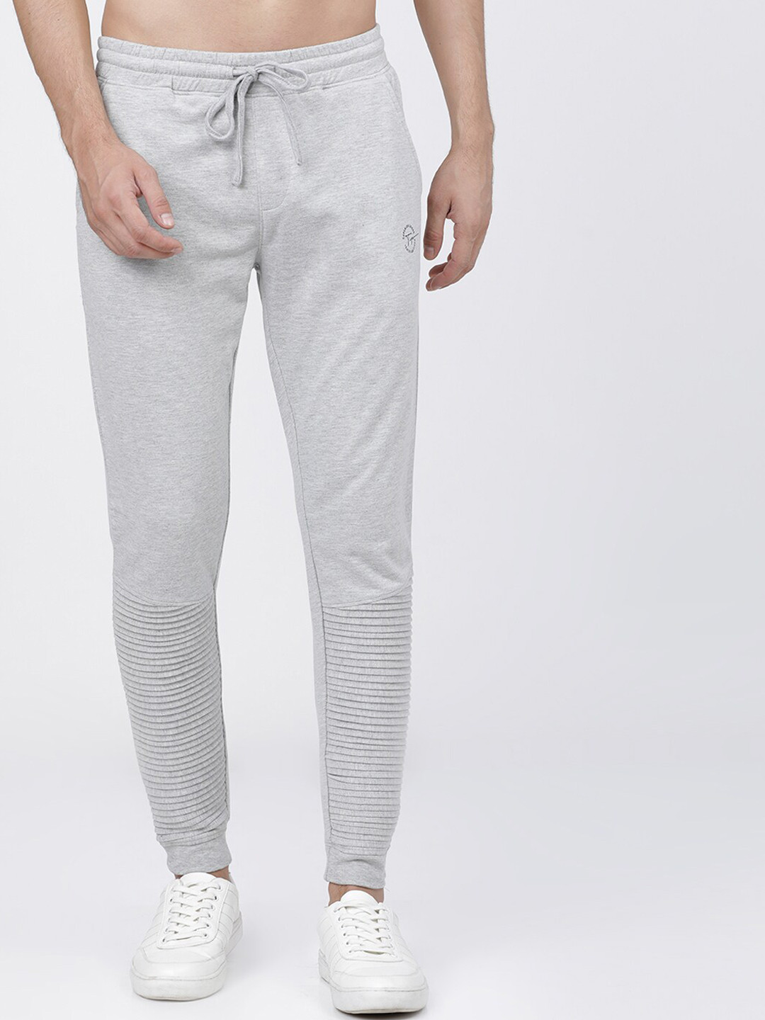 

The Indian Garage Co Men Grey Solid Slim-Fit Joggers