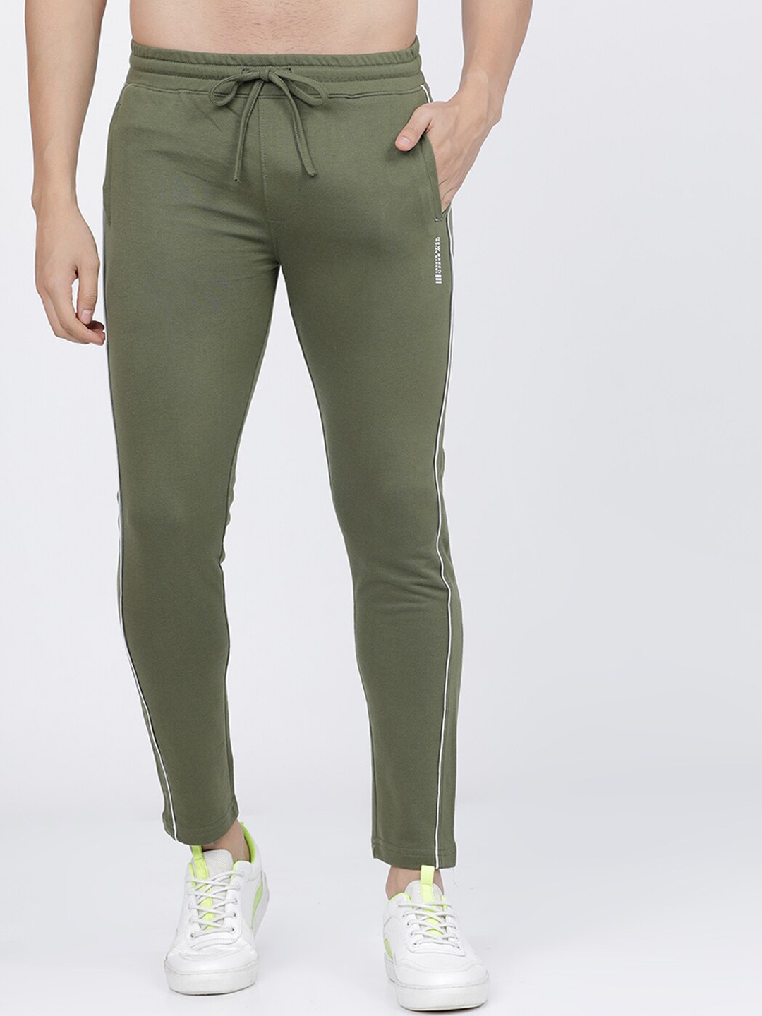 

The Indian Garage Co Men Olive-Green Solid Slim-Fit Track Pants