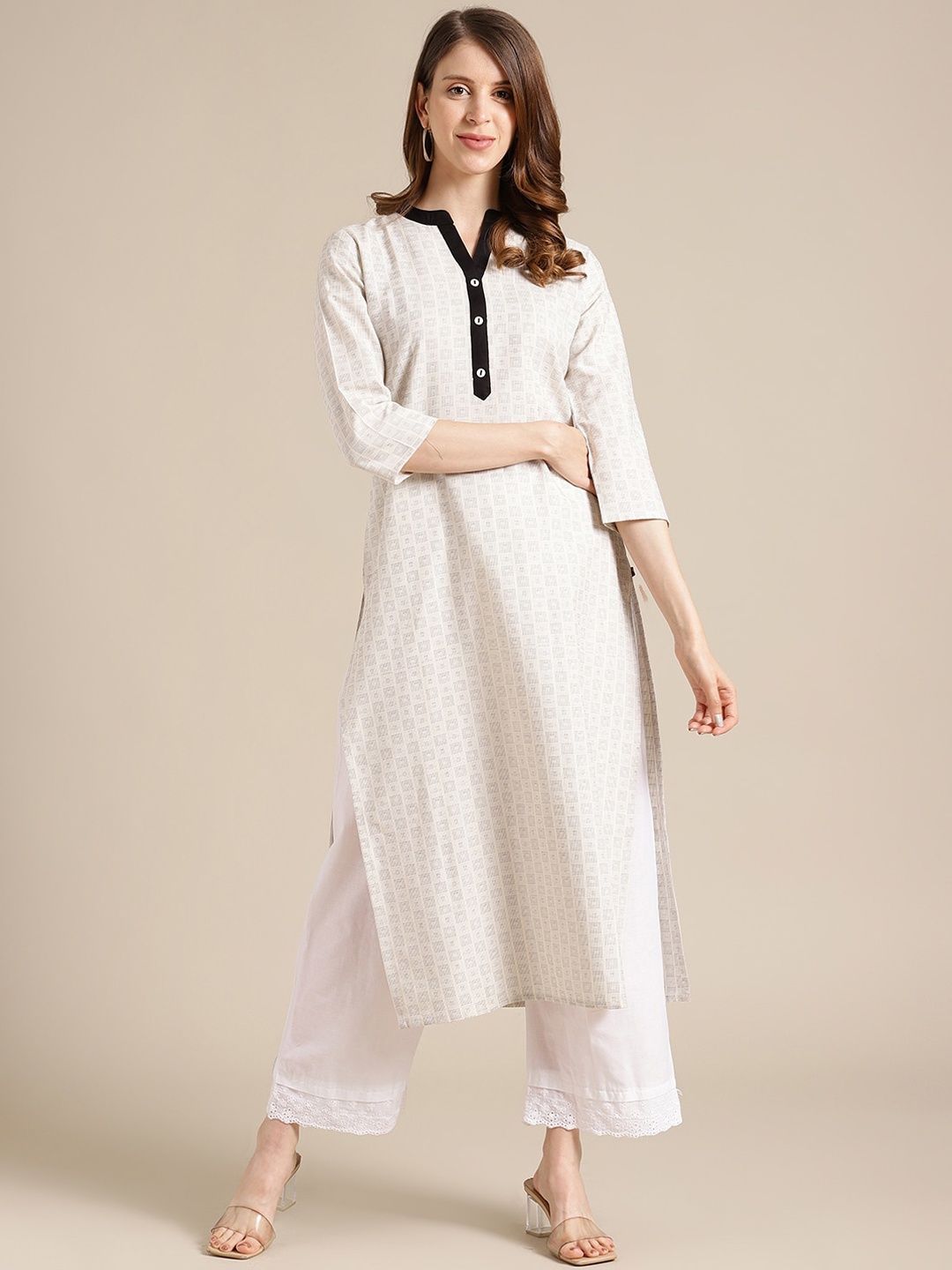 

KSUT Women Off White & Black Geometric Printed Kurta