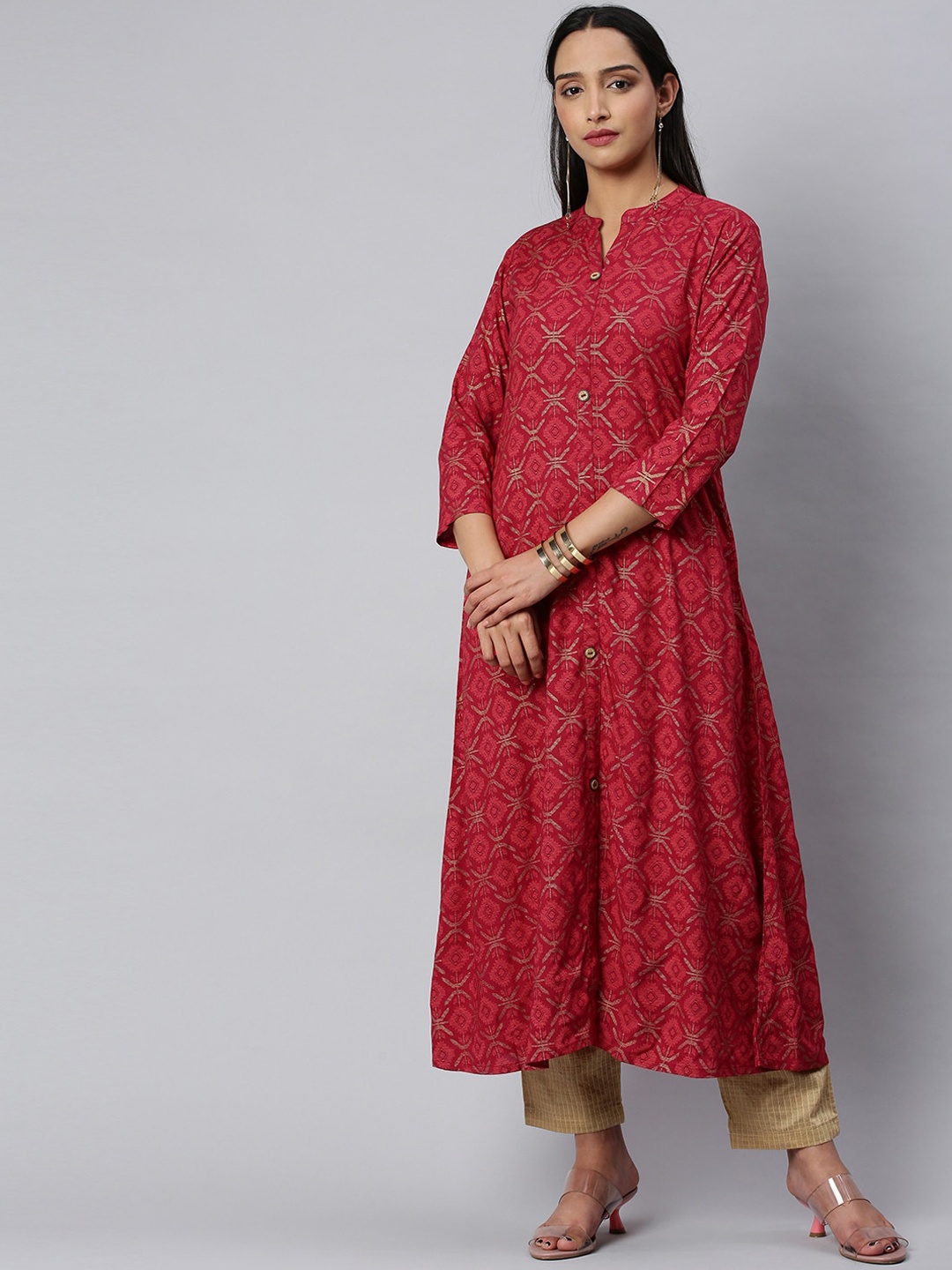 

KSUT Women Red Ethnic Motifs Printed Round Neck Straight Kurta