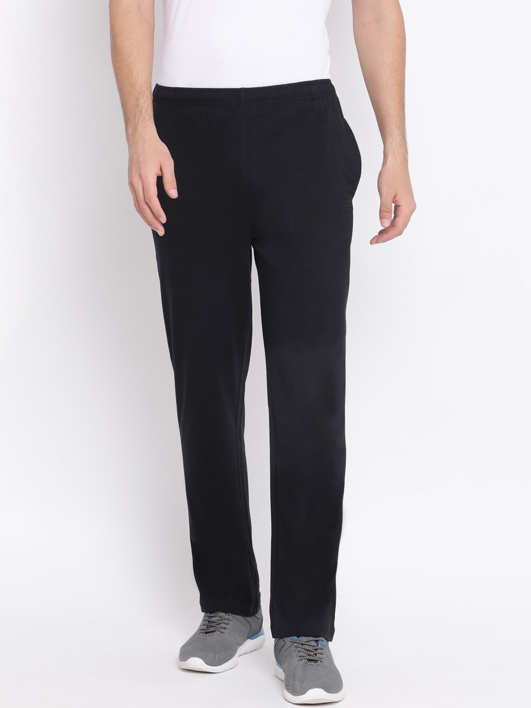 

Spolei Men Black Solid Slim-Fit Cotton Track Pants