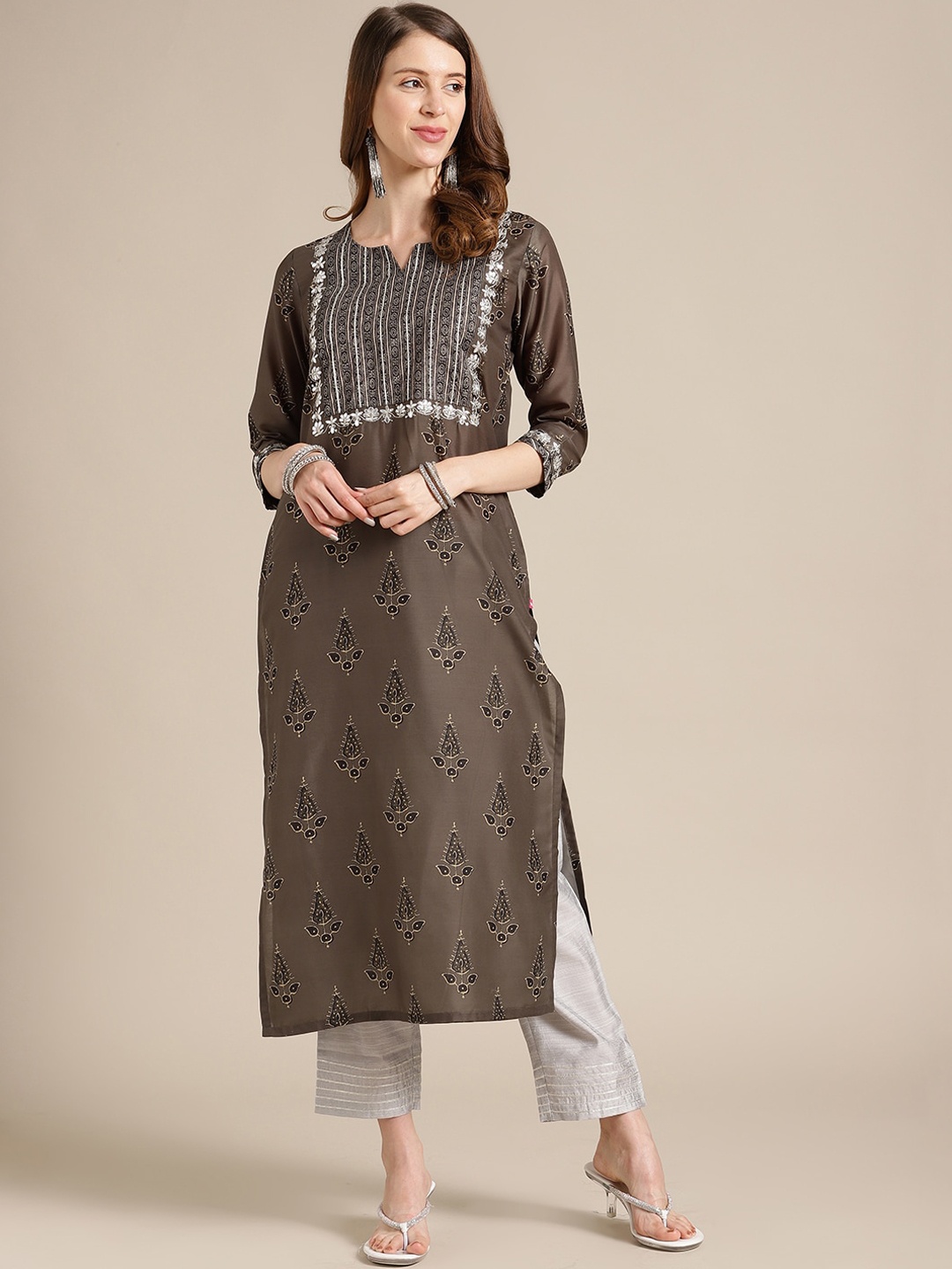 

Varanga Women Olive & Silver-Toned Ethnic Motifs Yoke Design Thread Work Kurta