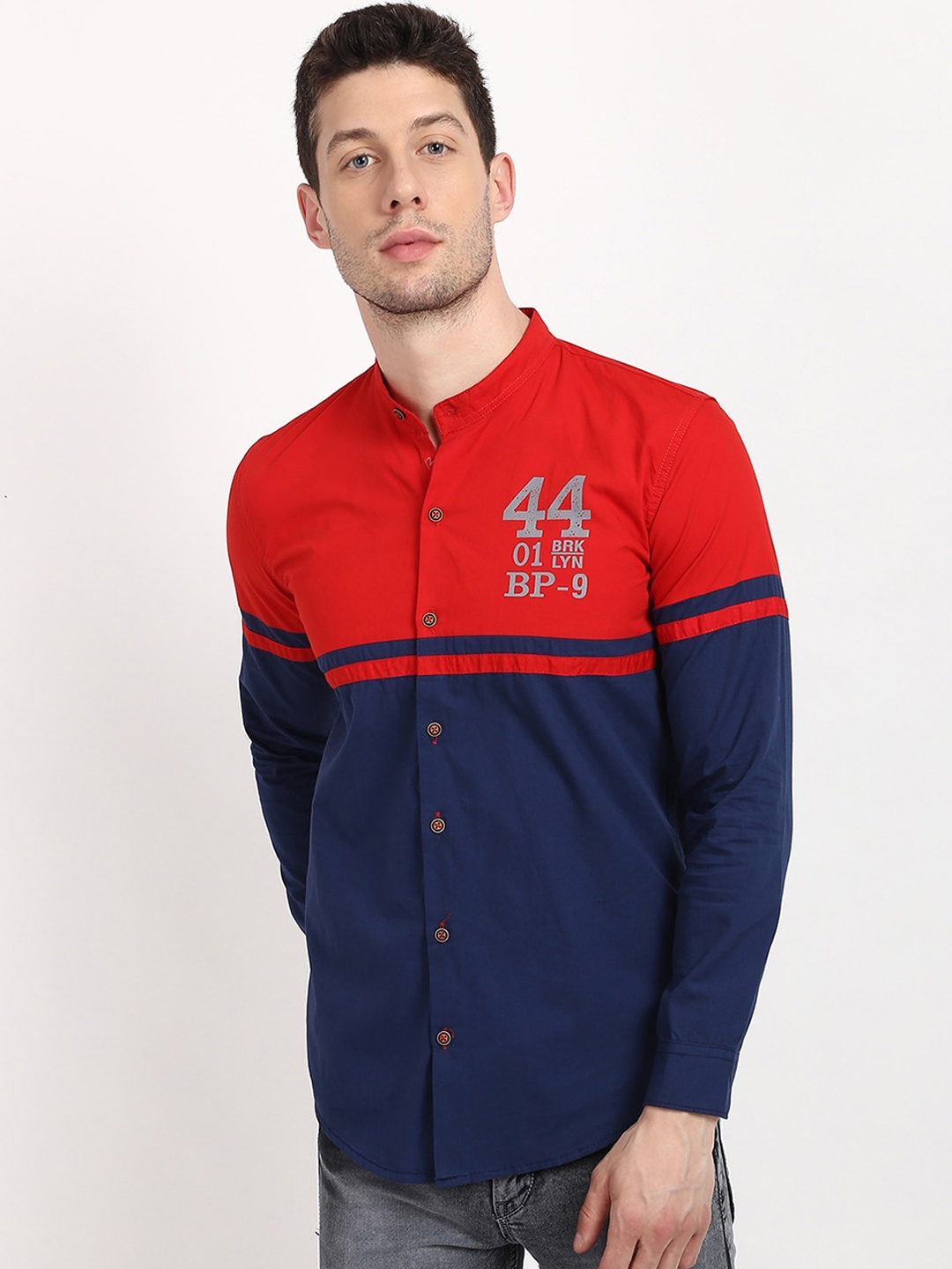 

V2 Value & Variety Men Red Casual Shirt